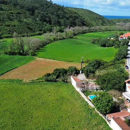 Coliving & Cowork In Ericeira By Barefoot Portugal Hytte *