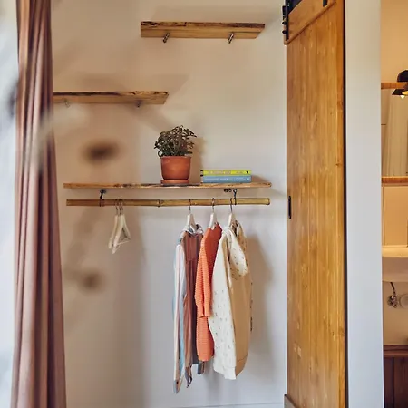 Coliving & Cowork In Ericeira By Barefoot Portugal Hytte *