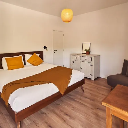 Hytte Coliving & Cowork In Ericeira By Barefoot Portugal