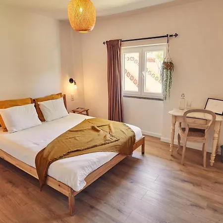 Coliving & Cowork In Ericeira By Barefoot Portugal Hytte *