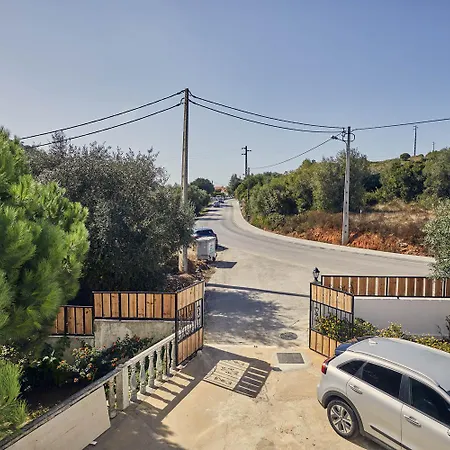 Hytte Coliving & Cowork In Ericeira By Barefoot Portugal *