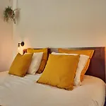 Coliving & Cowork In Ericeira By Barefoot Portugal * Santo Isidoro