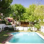 Coliving & Cowork In Ericeira By Barefoot Portugal Lodge