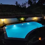 Coliving & Cowork In Ericeira By Barefoot Portugal Lodge Santo Isidoro