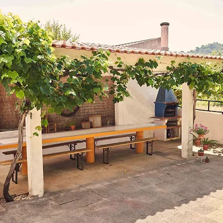 Chata Coliving & Cowork In Ericeira By Barefoot Portugal *