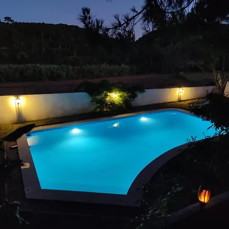 Coliving & Cowork In Ericeira By Barefoot Portugal Chata Santo Isidoro