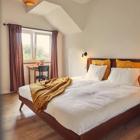 Coliving & Cowork In Ericeira By Barefoot Portugal Chata *