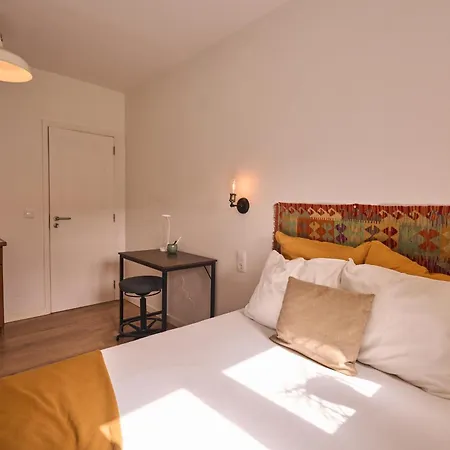 Coliving & Cowork In Ericeira By Barefoot Portugal