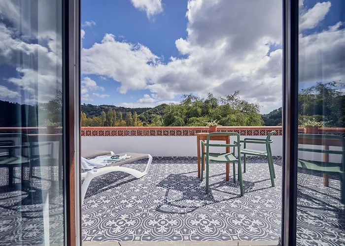 Hytte Coliving & Cowork In Ericeira By Barefoot Portugal