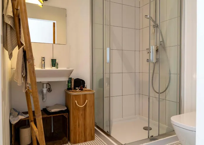 Coliving & Cowork In Ericeira By Barefoot Portugal Hytte Santo Isidoro